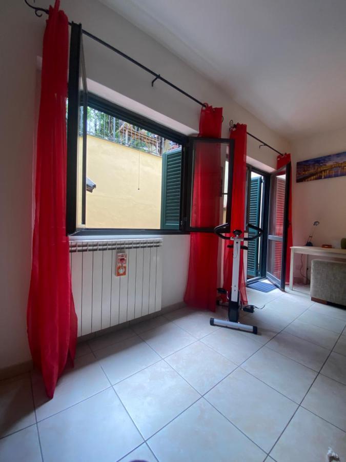 Appartamento Indipendente Con Giardino Fralu Firenze Bagian luar foto