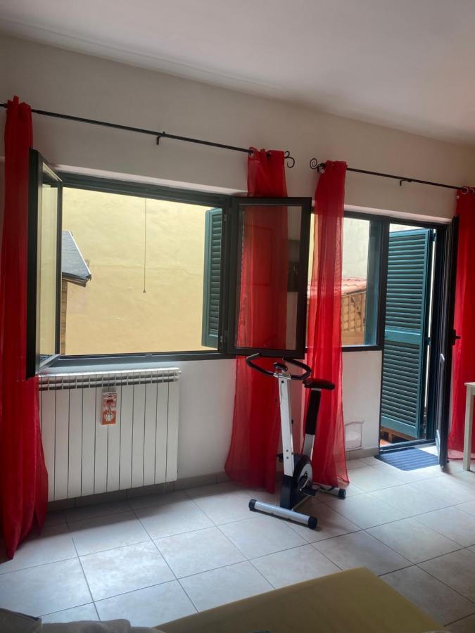 Appartamento Indipendente Con Giardino Fralu Firenze Bagian luar foto