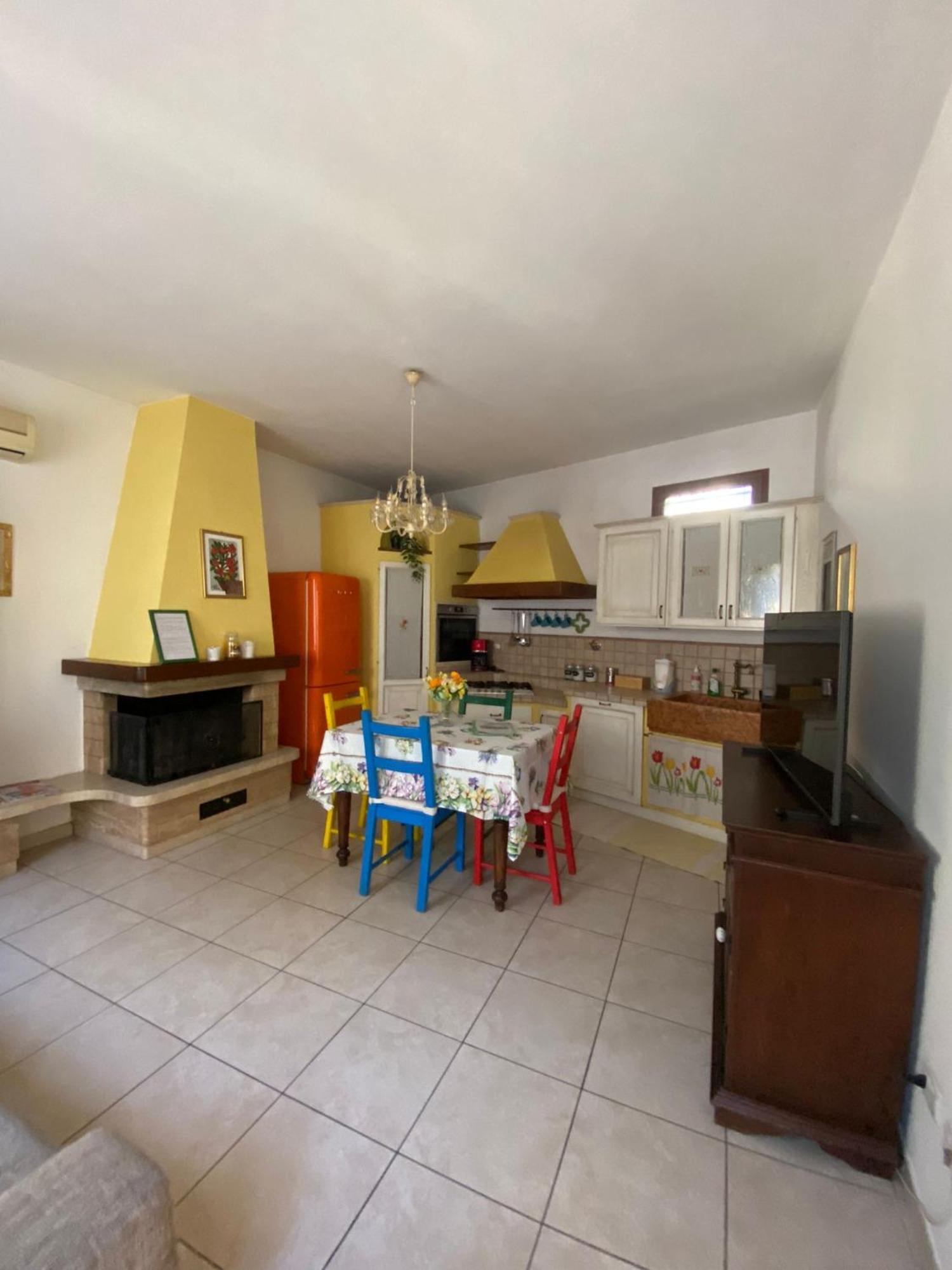 Appartamento Indipendente Con Giardino Fralu Firenze Bagian luar foto